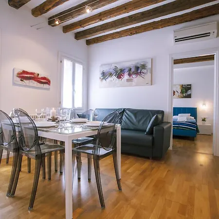 Ca' Tiepolo Apartment *
